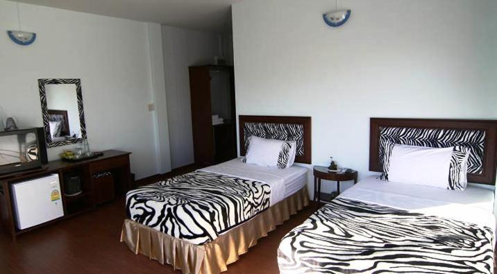 Chiangmai Night Safari Resort Chiang Mai Rum bild